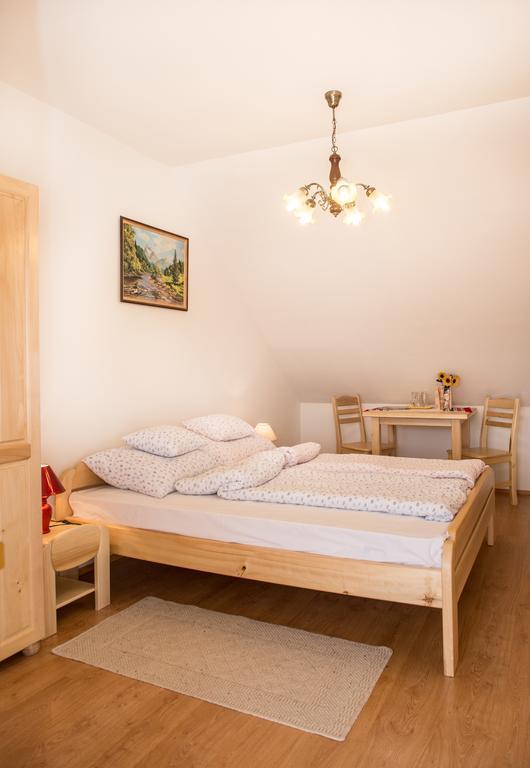 Lilaakac Vendeghaz Hotel Hosszupalyi Екстериор снимка